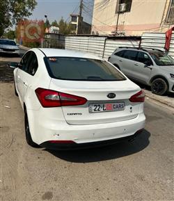 كيا سيراتو